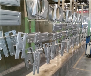 鍍鋅(xin)闆噴(pen)塑（空(kong)調）噴(pen)淋陶(tao)化